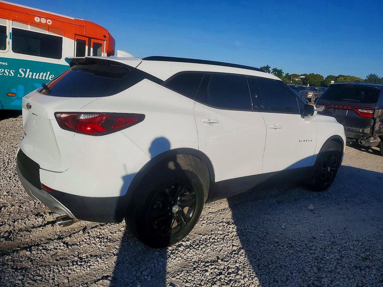 2021 Chevrolet Blazer 3Lt - Фото 3