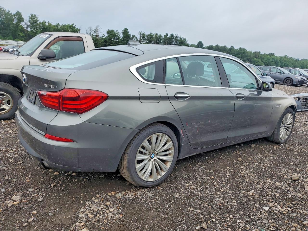 2016 BMW 535 Xigt - Image 3