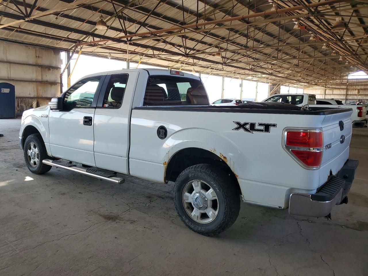 2010 Ford F150 Super Cab - Image 2