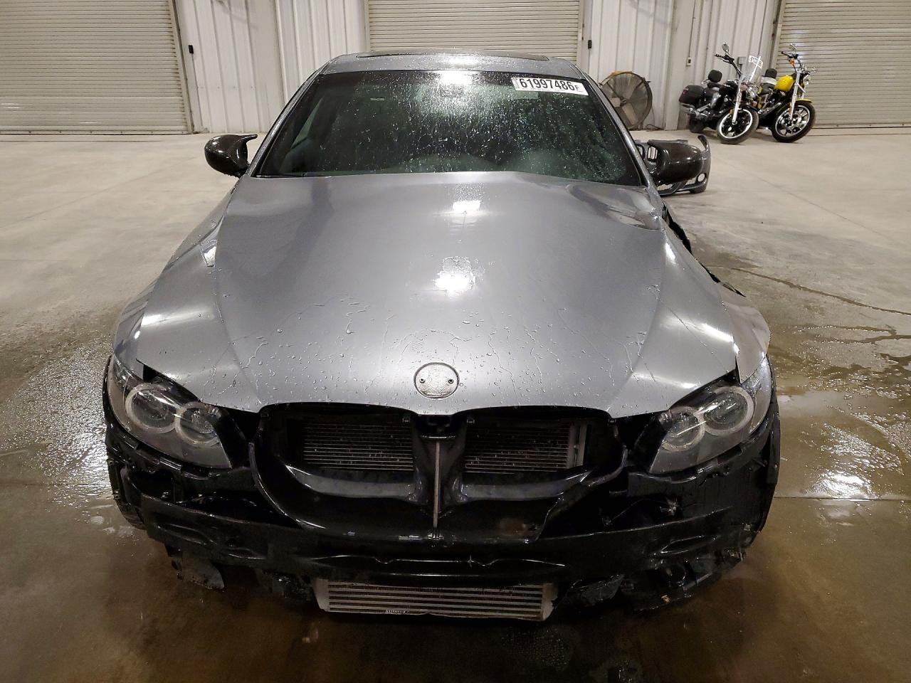 2010 BMW 335 I - Фото 5