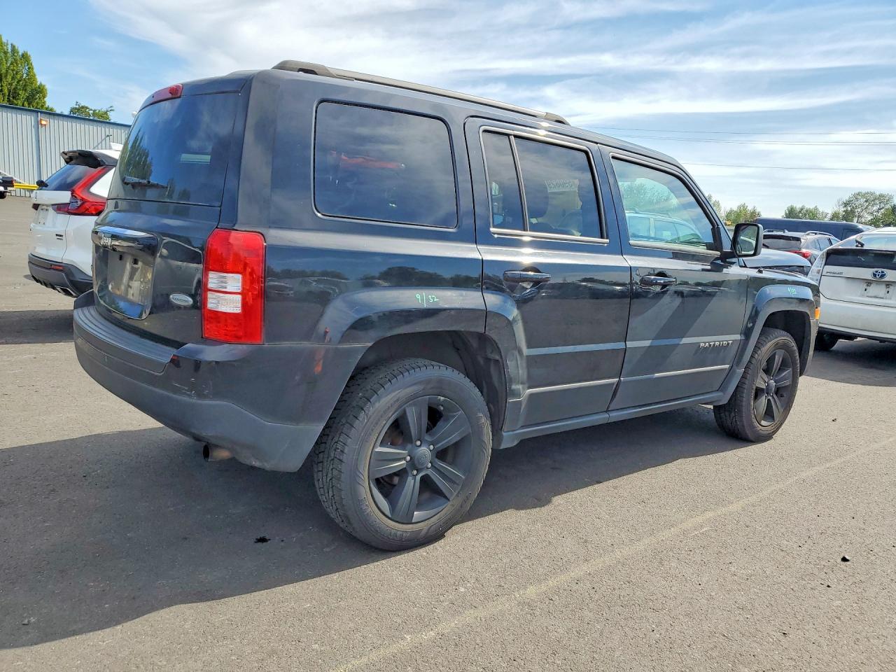 2016 Jeep Patriot Latitude - Фото 3