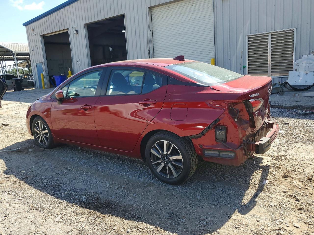 2020 Nissan Versa Sv - Image 2