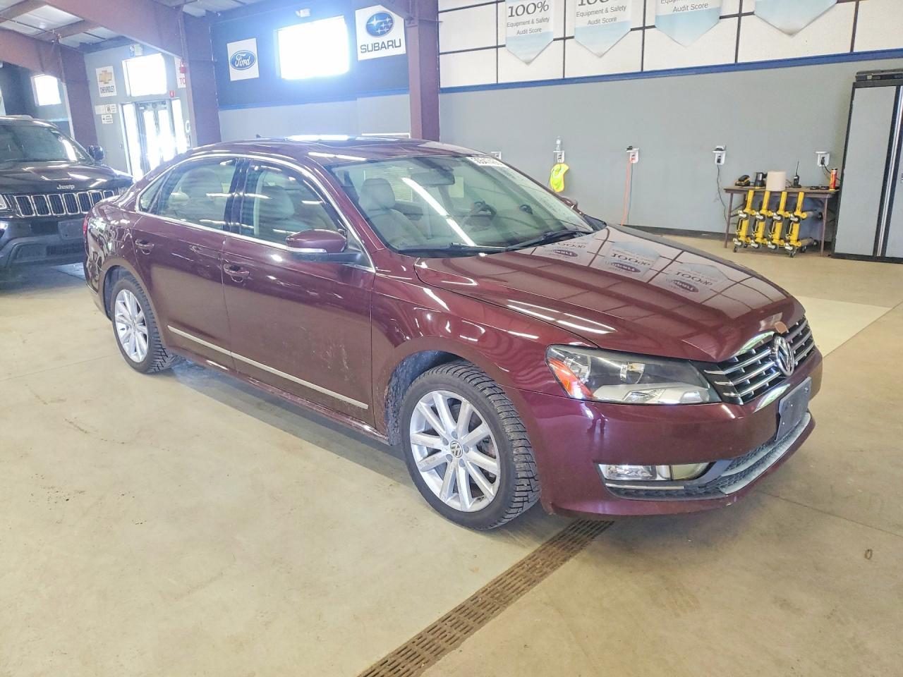 2013 Volkswagen Passat Sel - Image 4