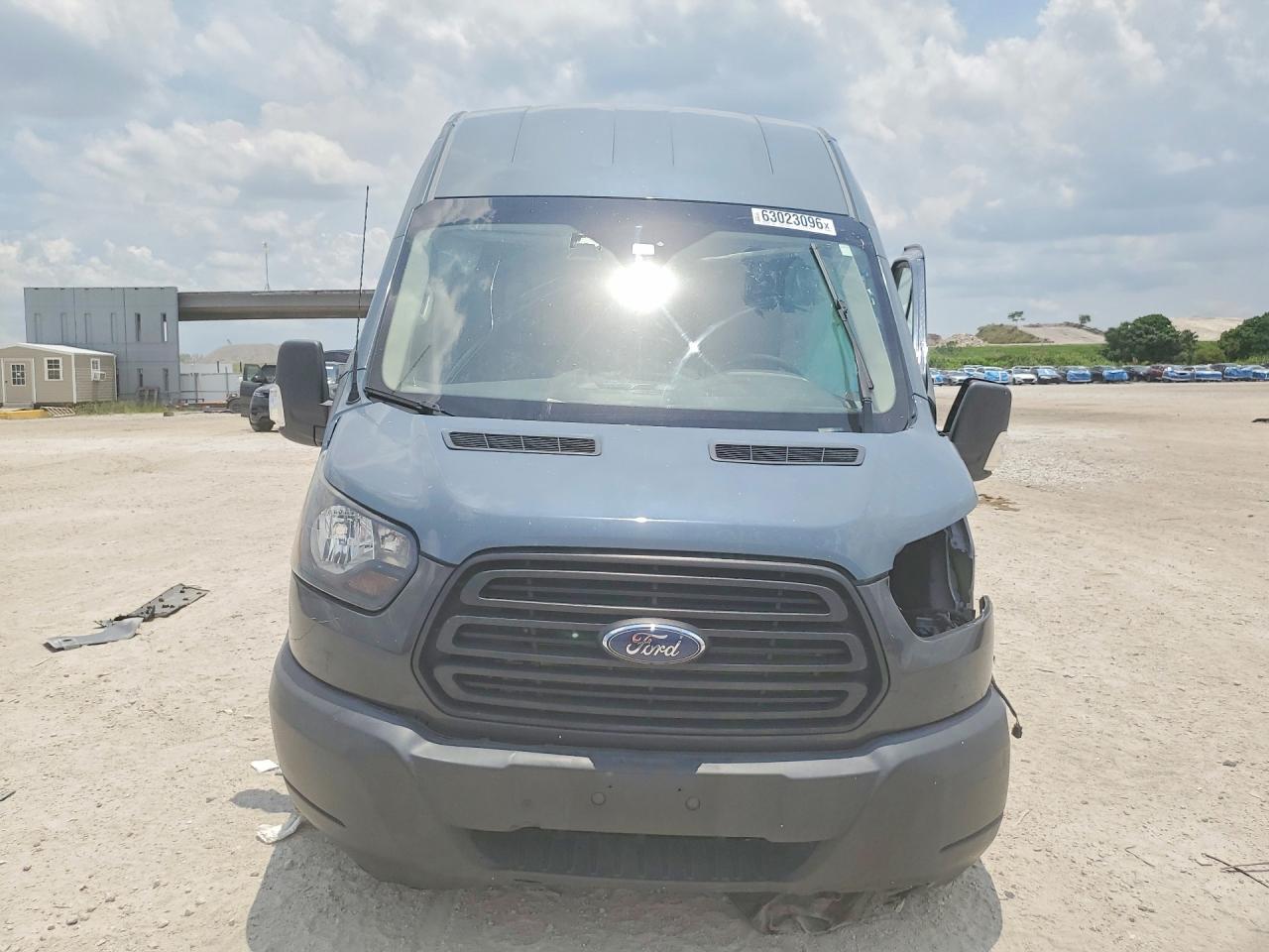 2019 Ford Transit T-250 - Image 5