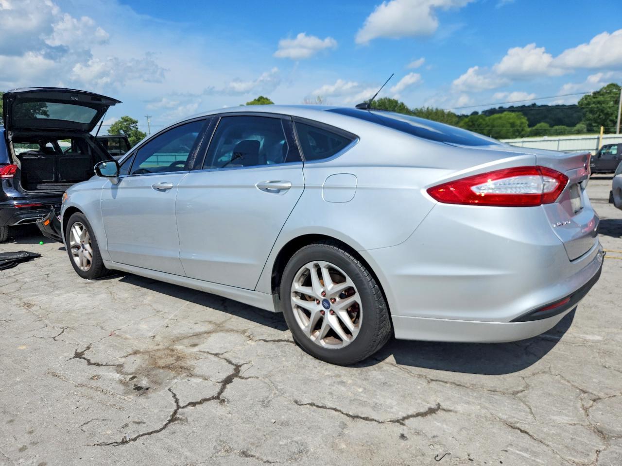 2014 Ford Fusion Se - Фото 2