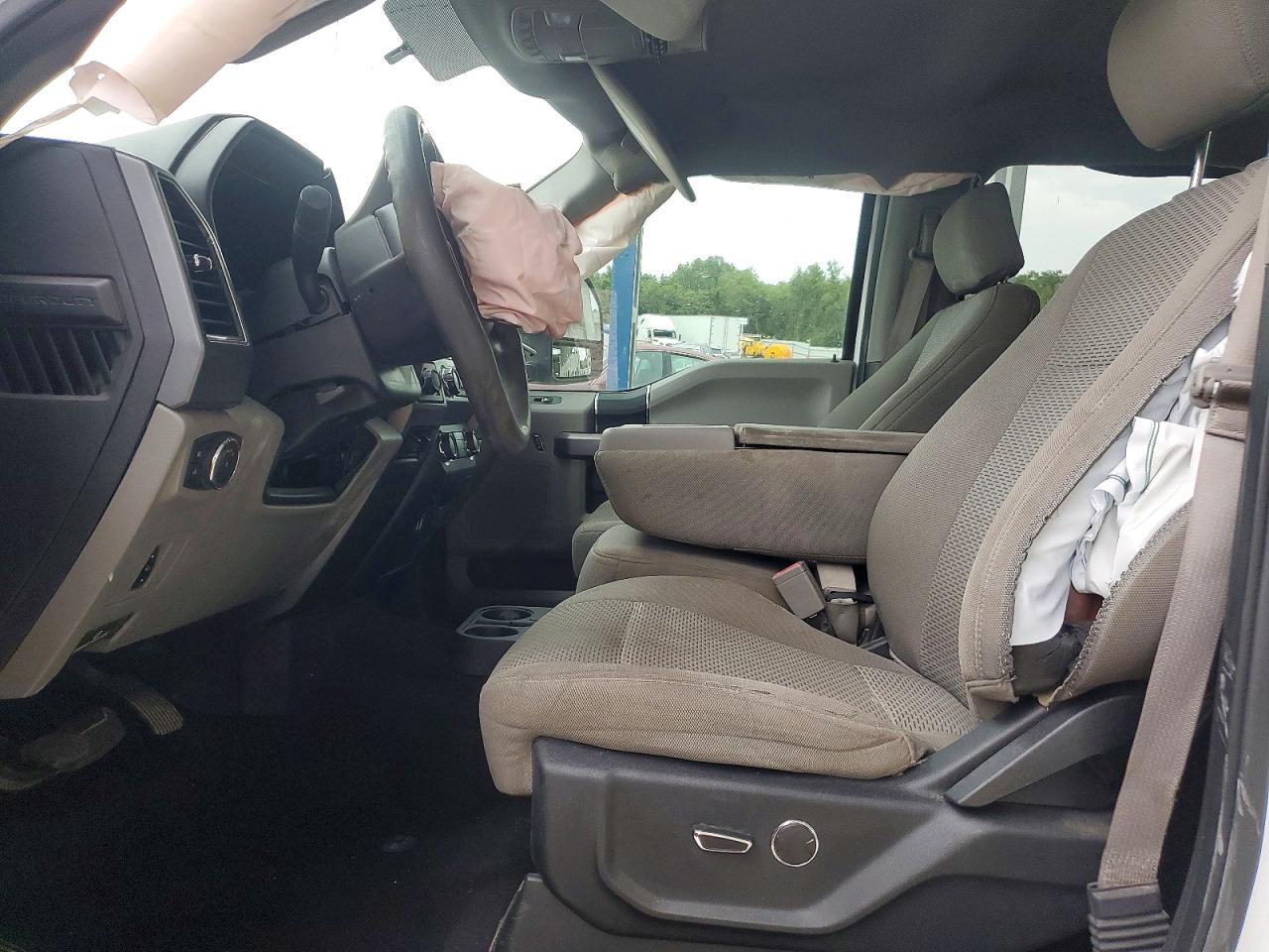 2019 Ford F250 Super Duty - Image 7
