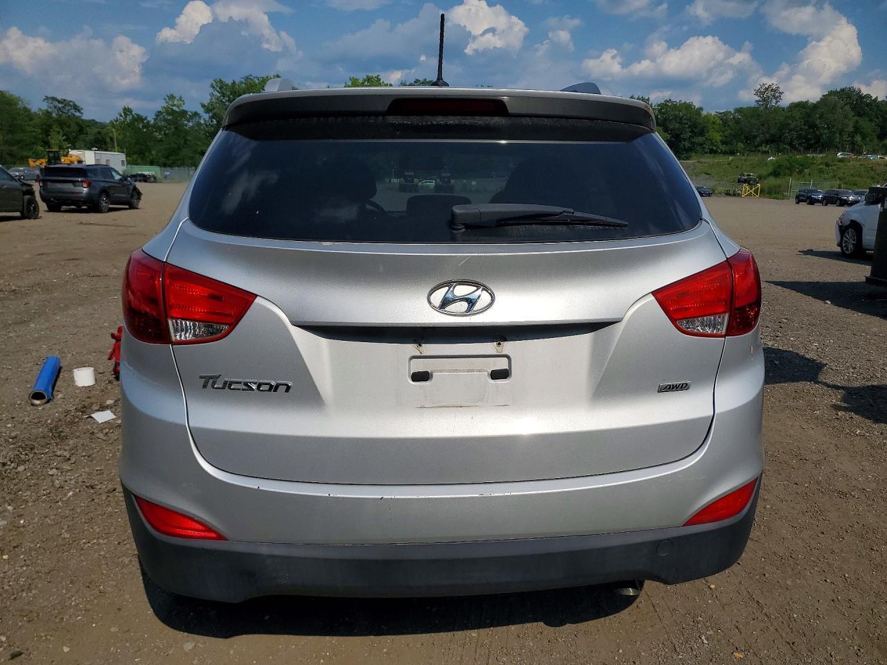 2015 Hyundai Tucson Se - Image 6
