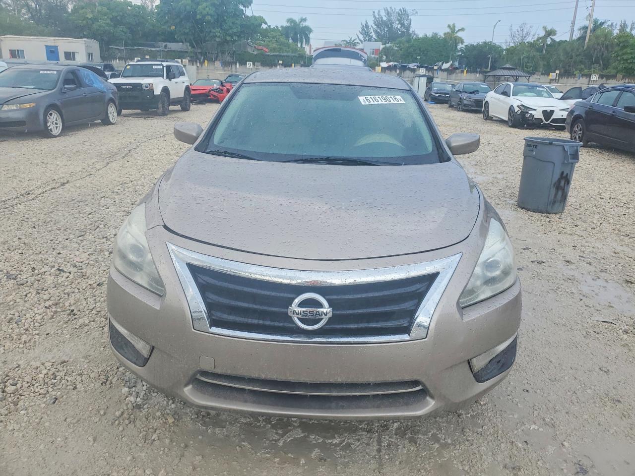 2015 Nissan Altima 2.5 S - Image 5