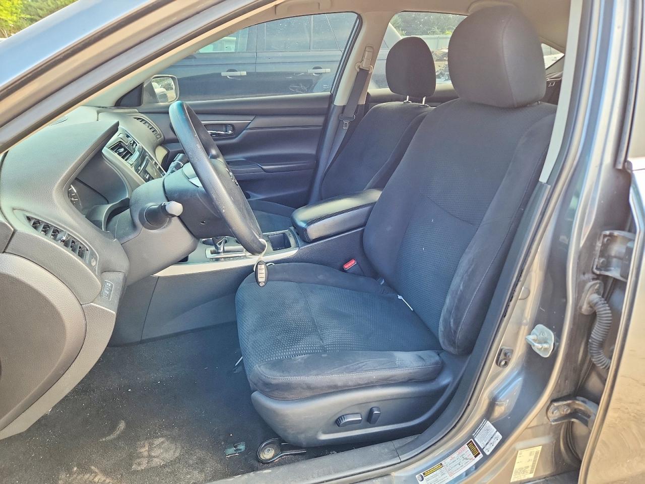 2015 Nissan Altima 2.5 S - Фото 7