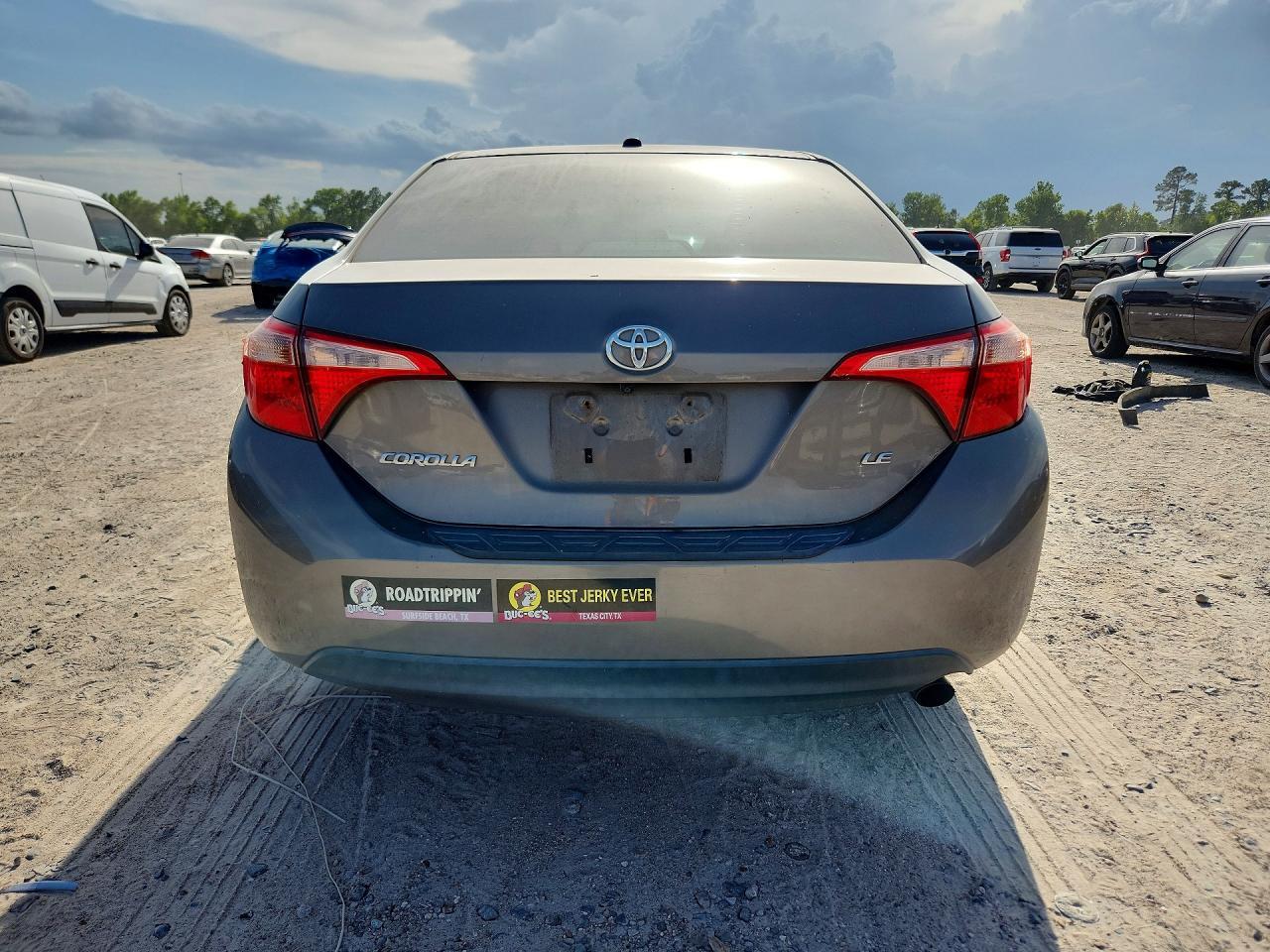 2017 Toyota Corolla Le - Image 6