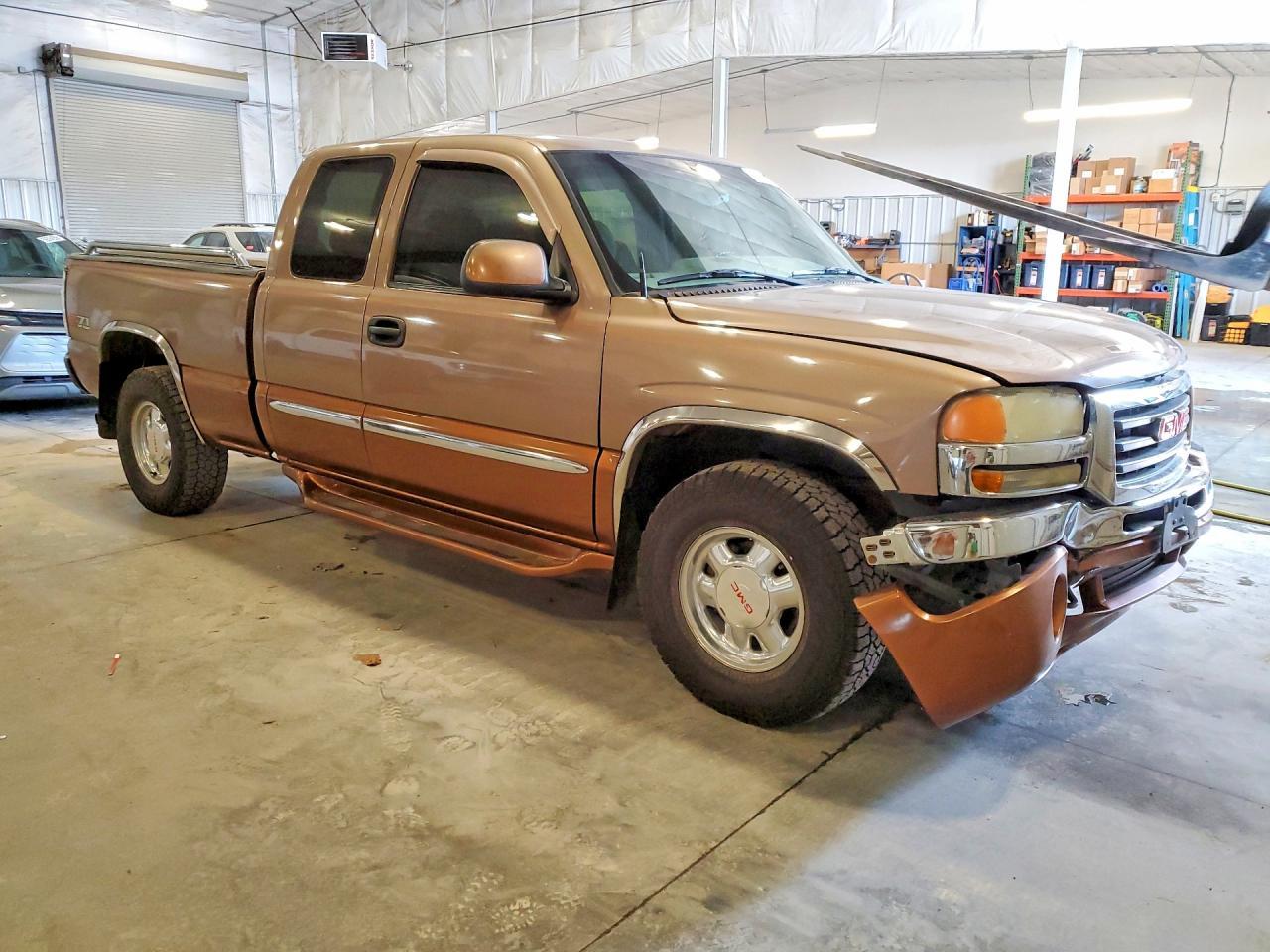 2003 GMC New Sierra K1500 - Фото 4