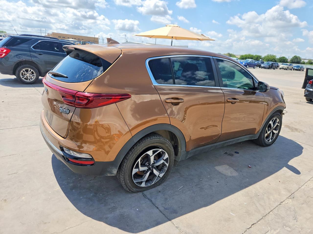 2020 Kia Sportage Lx - Фото 3