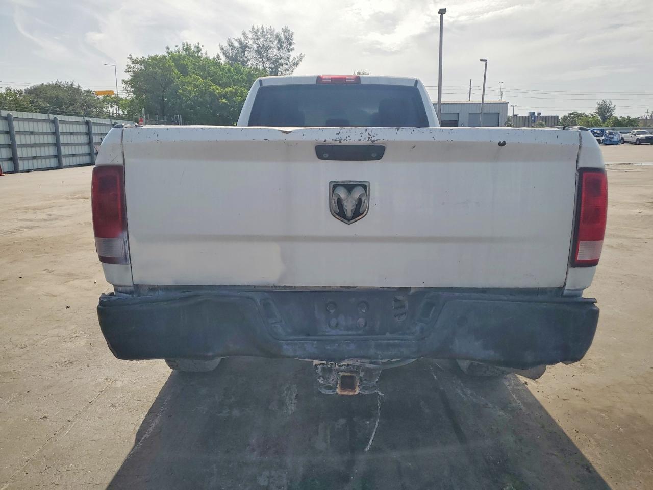 2014 Ram 2500 St - Image 6