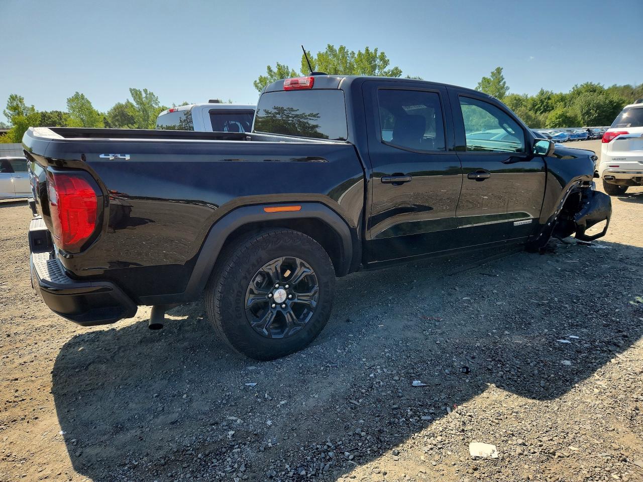 2023 GMC Canyon Elevation - Image 3