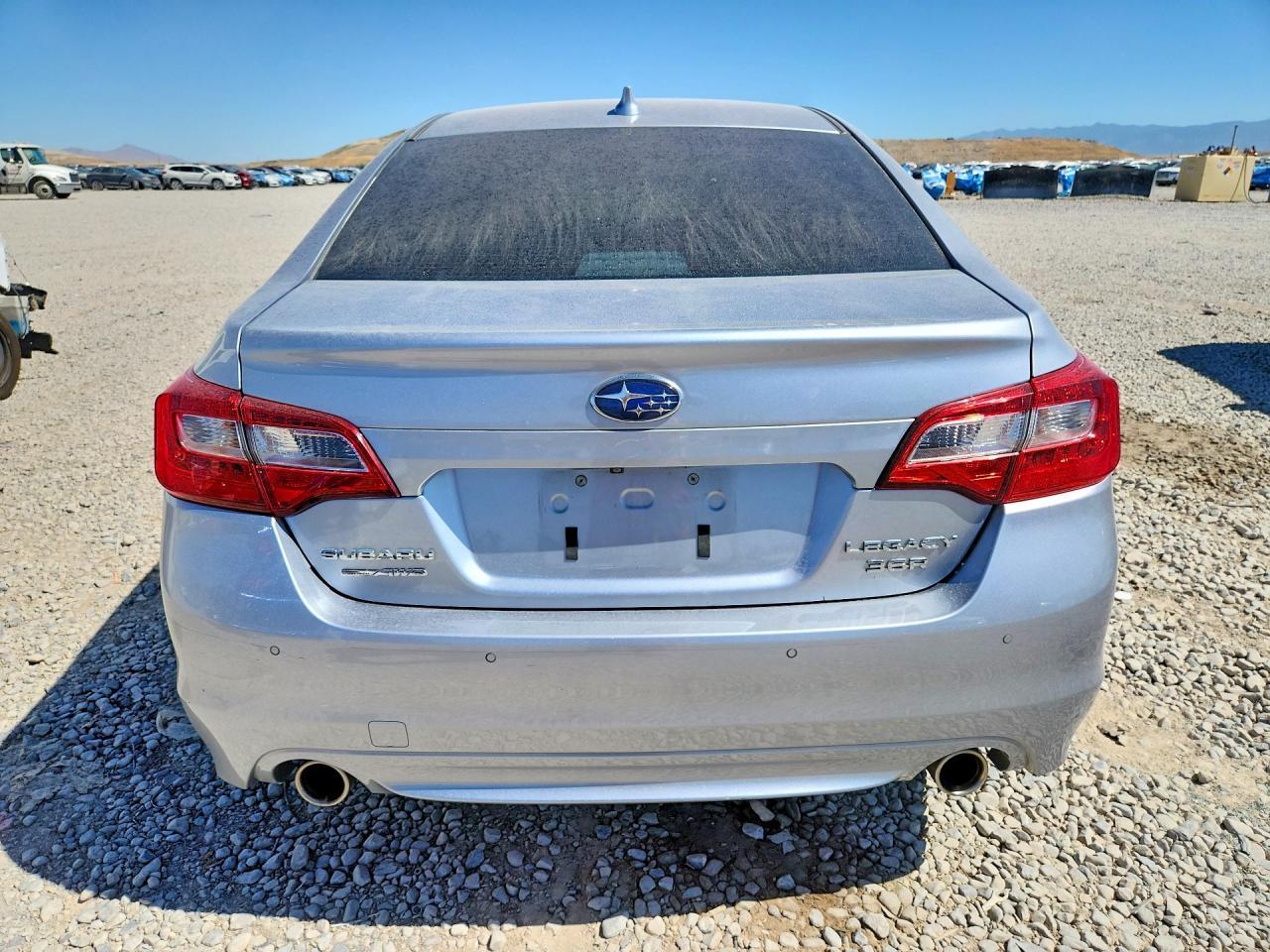 2017 Subaru Legacy 3.6R Limited - Фото 6