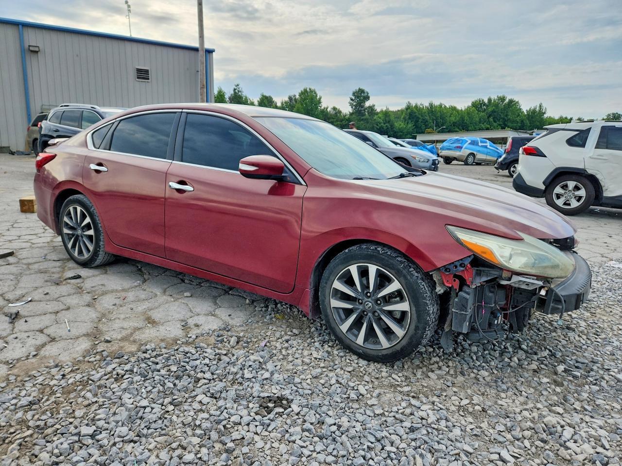 2016 Nissan Altima 2.5 Sv - Image 4