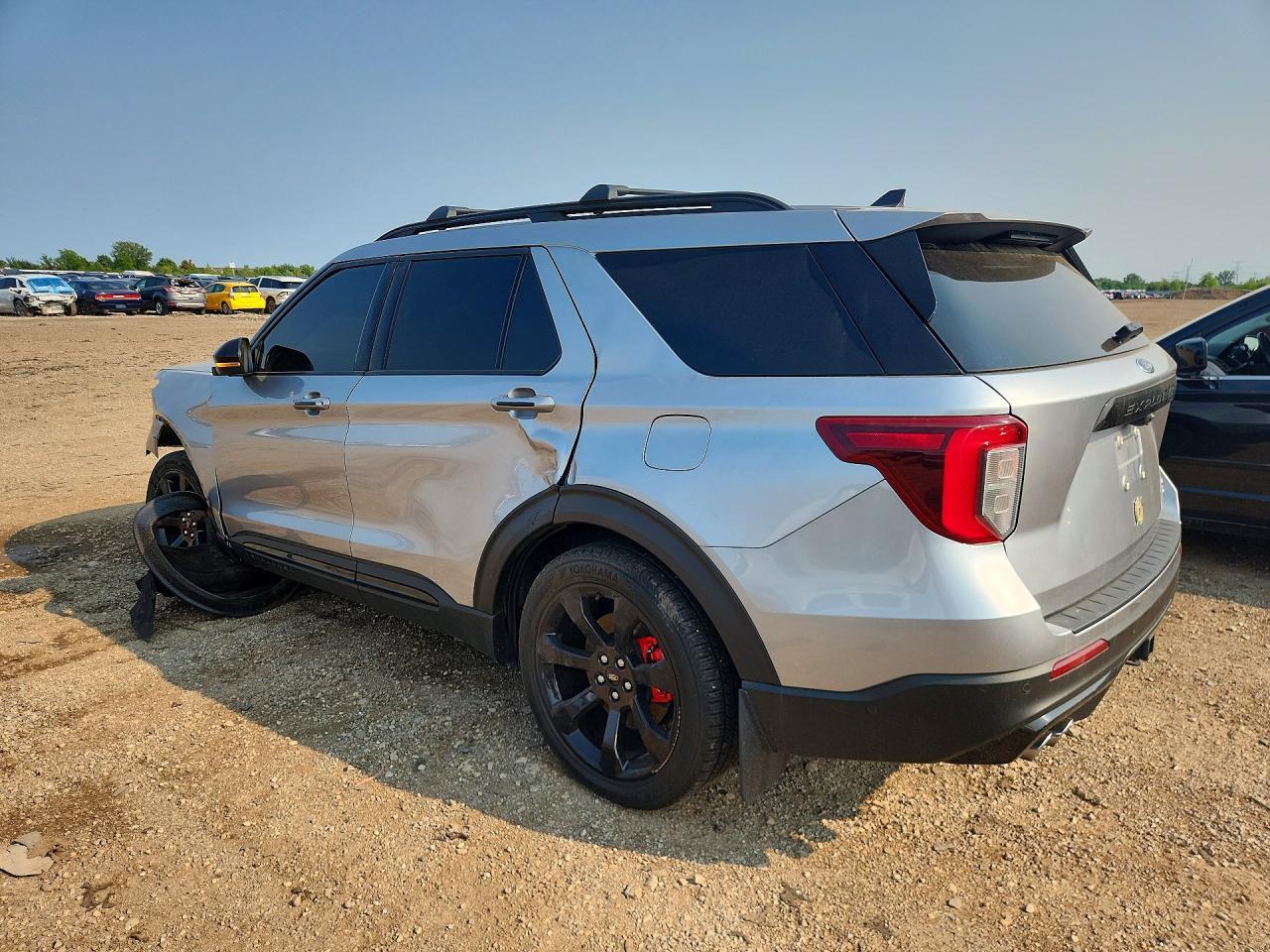 2021 Ford Explorer - Фото 2