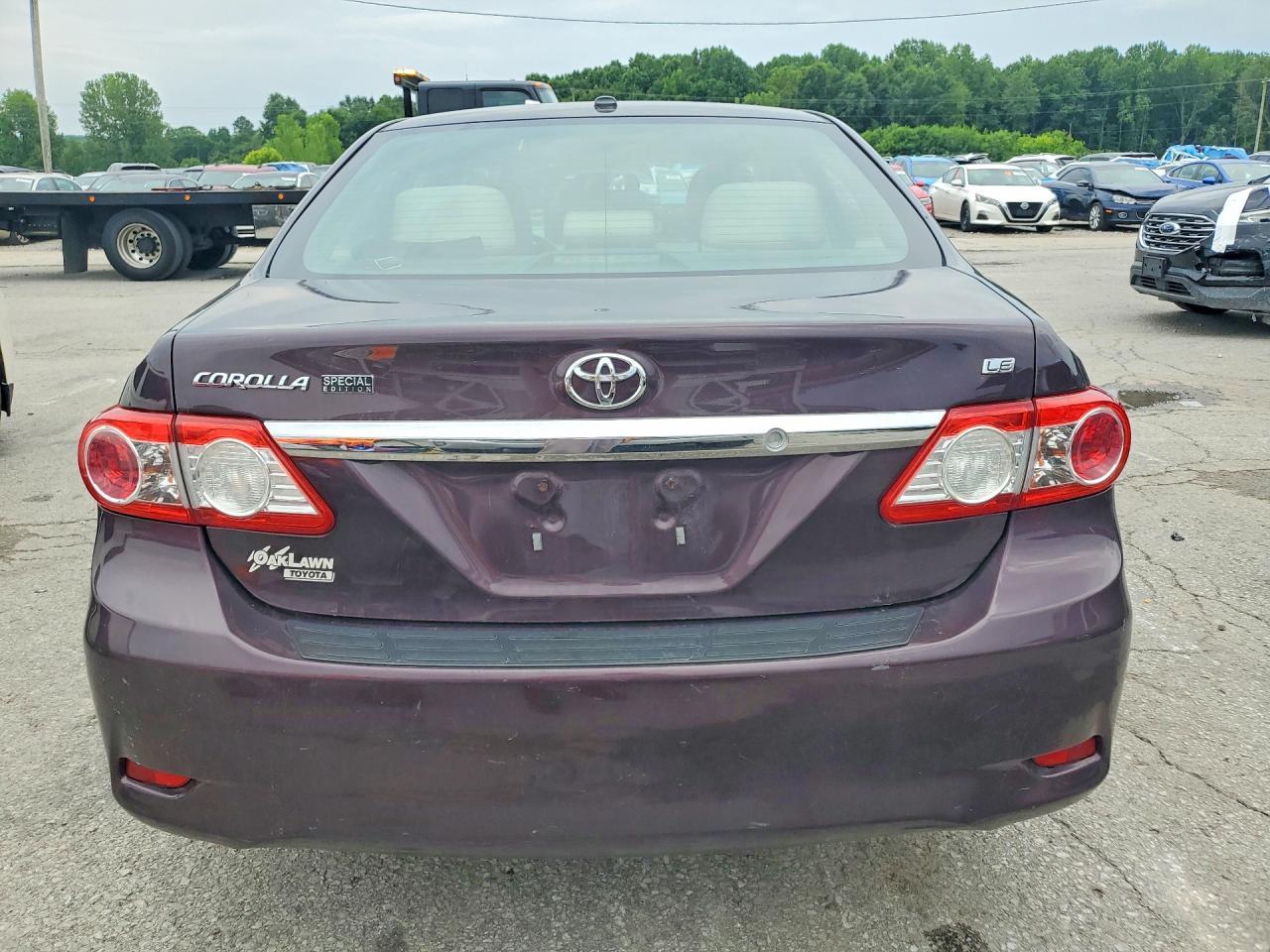 2013 Toyota Corolla Le Special Edition - Фото 6