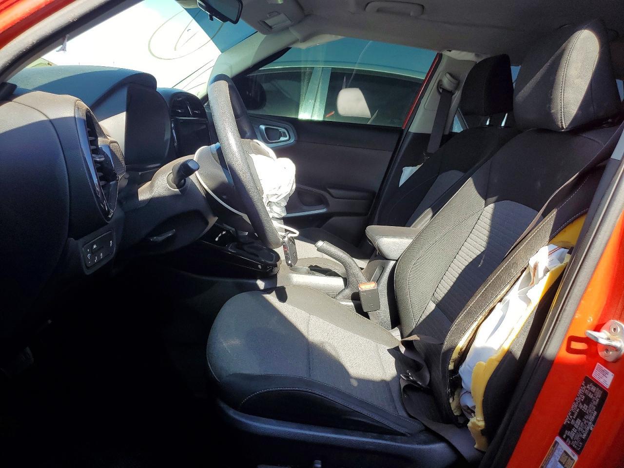 2022 Kia Soul S - Фото 7