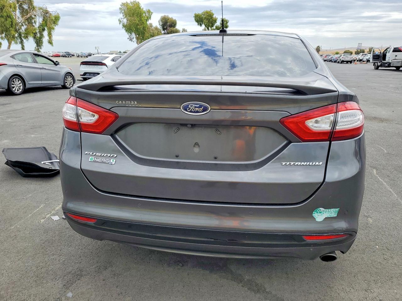 2016 Ford Fusion Titanium Phev - Image 6