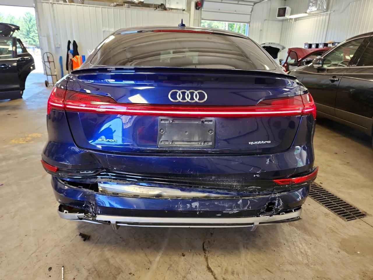 2022 Audi E-Tron Sportback Premium - Image 6