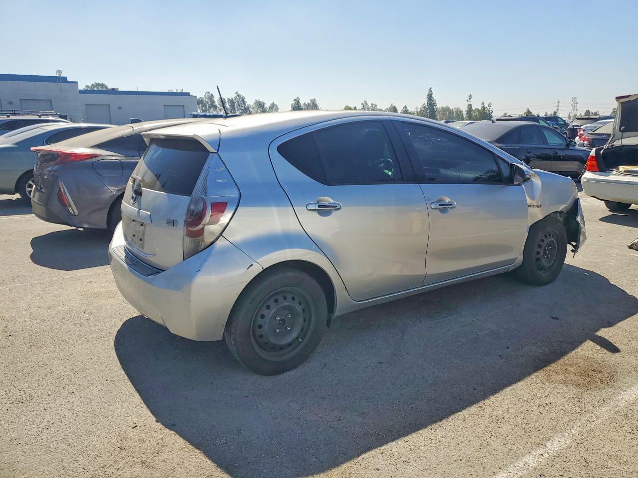 2012 Toyota Prius C Three - Image 3