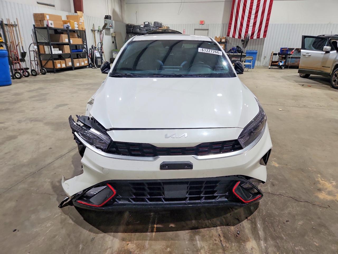 2024 Kia Forte Gt Line - Фото 5