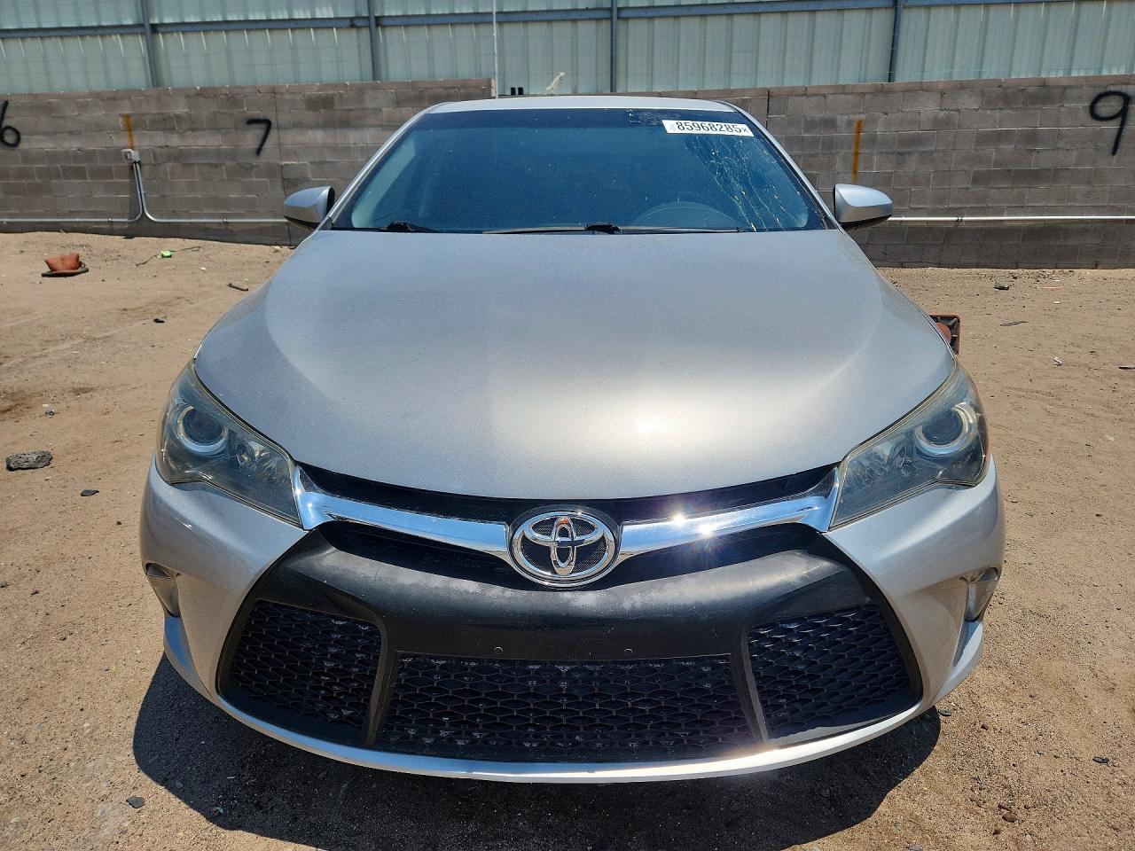 2017 Toyota Camry Se - Image 5