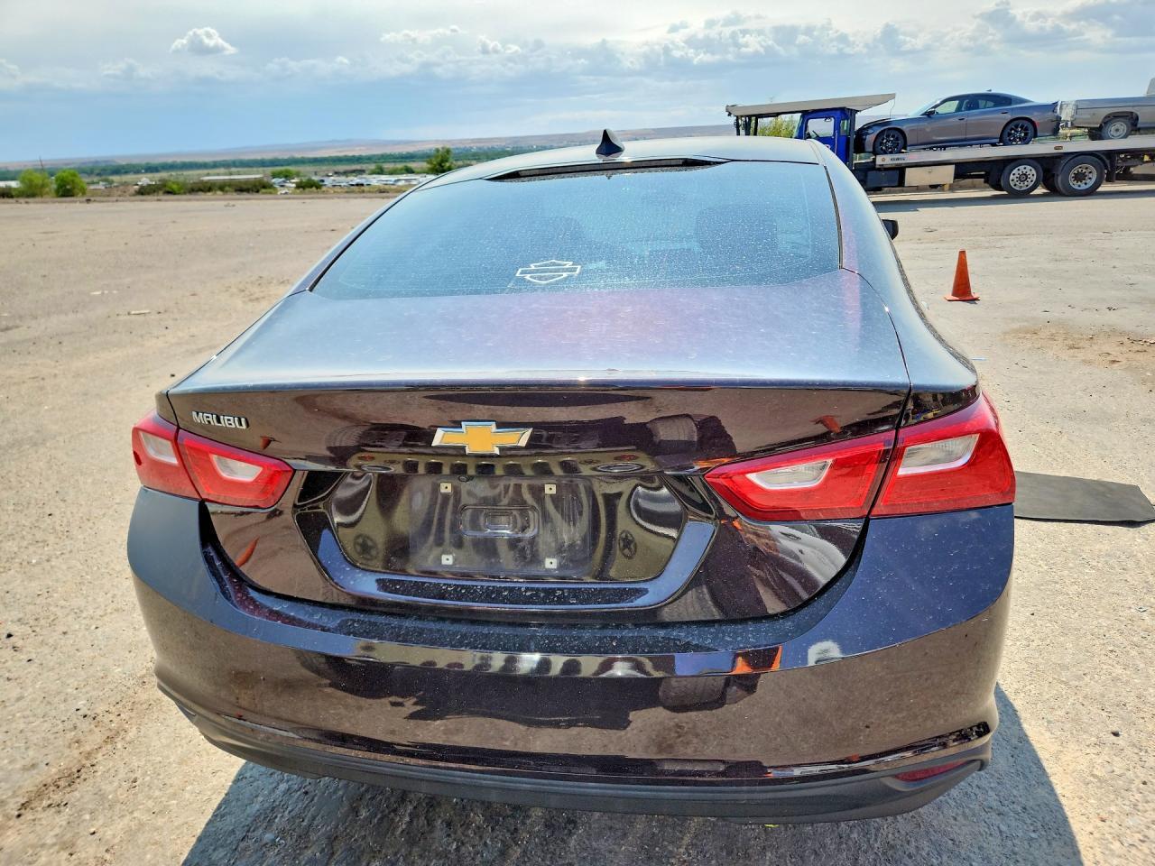 2021 Chevrolet Malibu Ls - Фото 6
