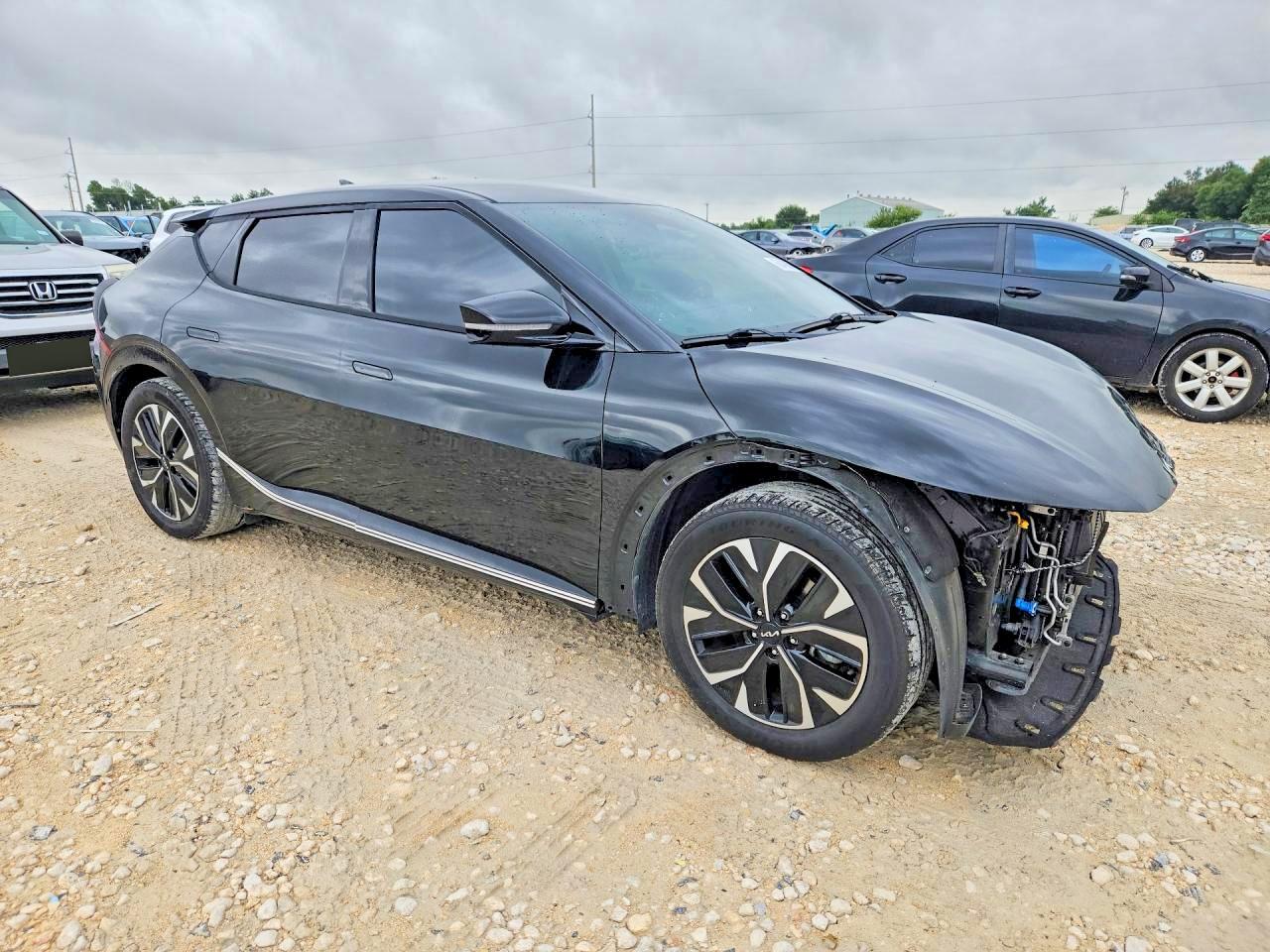 2023 Kia Ev6 Wind - Image 4
