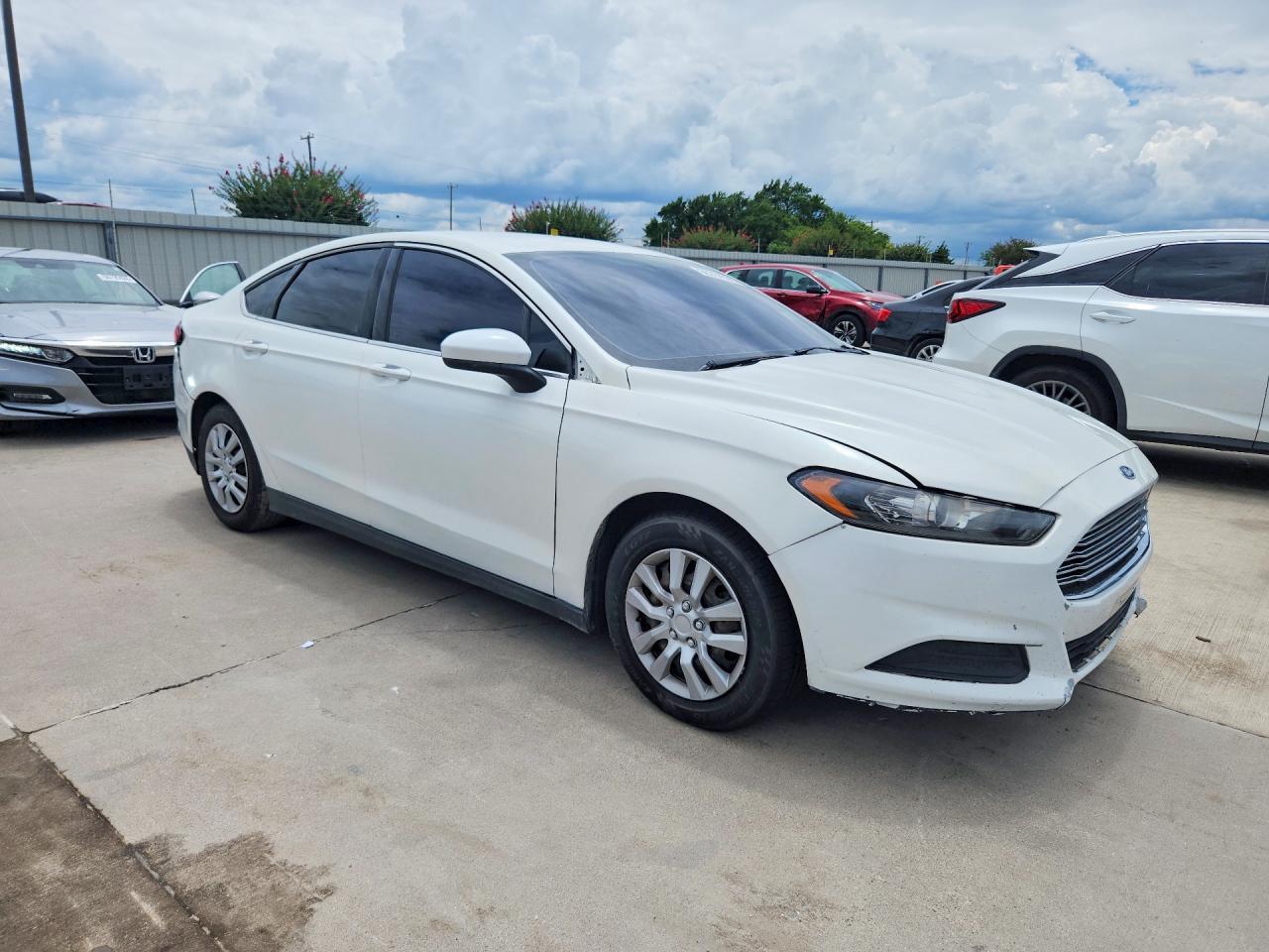 2014 Ford Fusion S - Фото 4