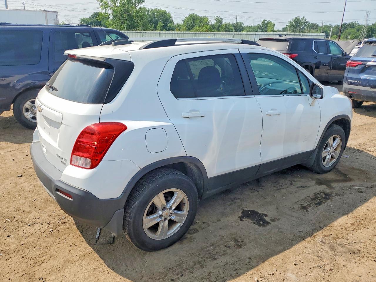 2015 Chevrolet Trax 1Lt - Фото 3