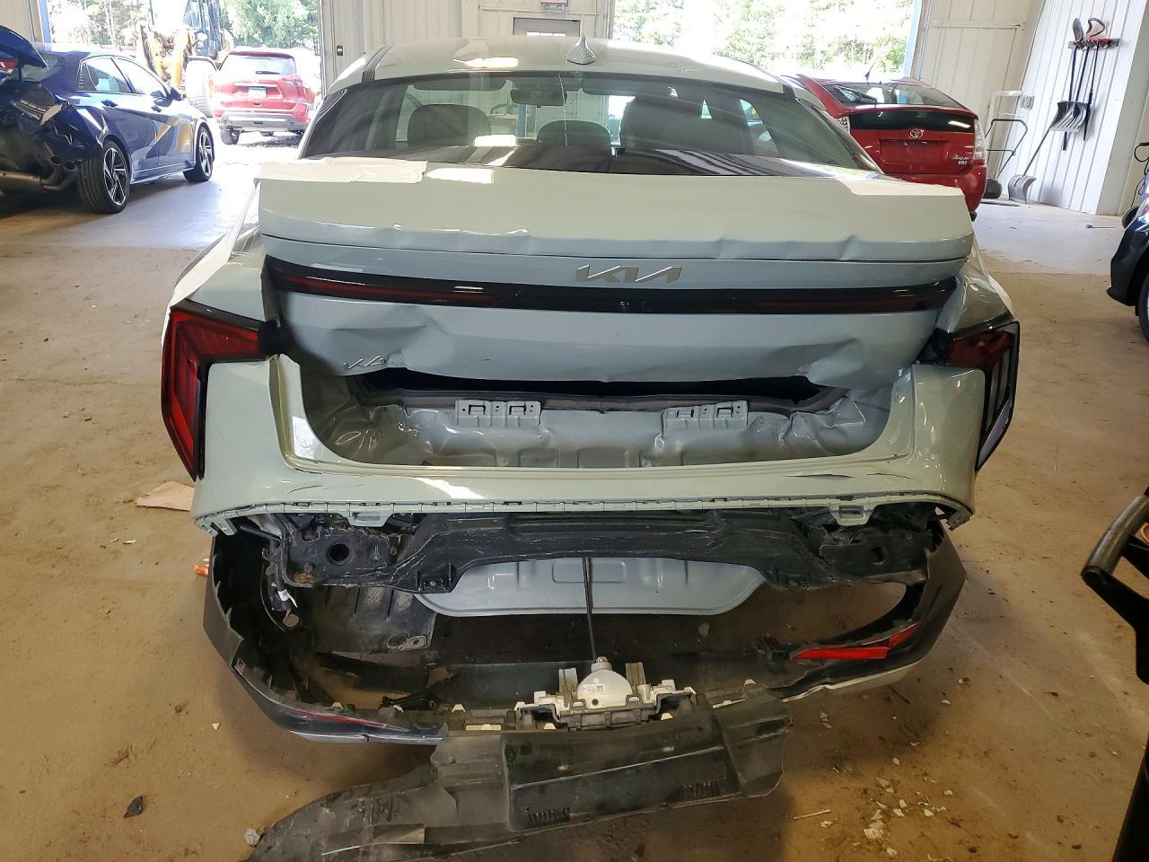 2025 Kia K4 Ex - Фото 6
