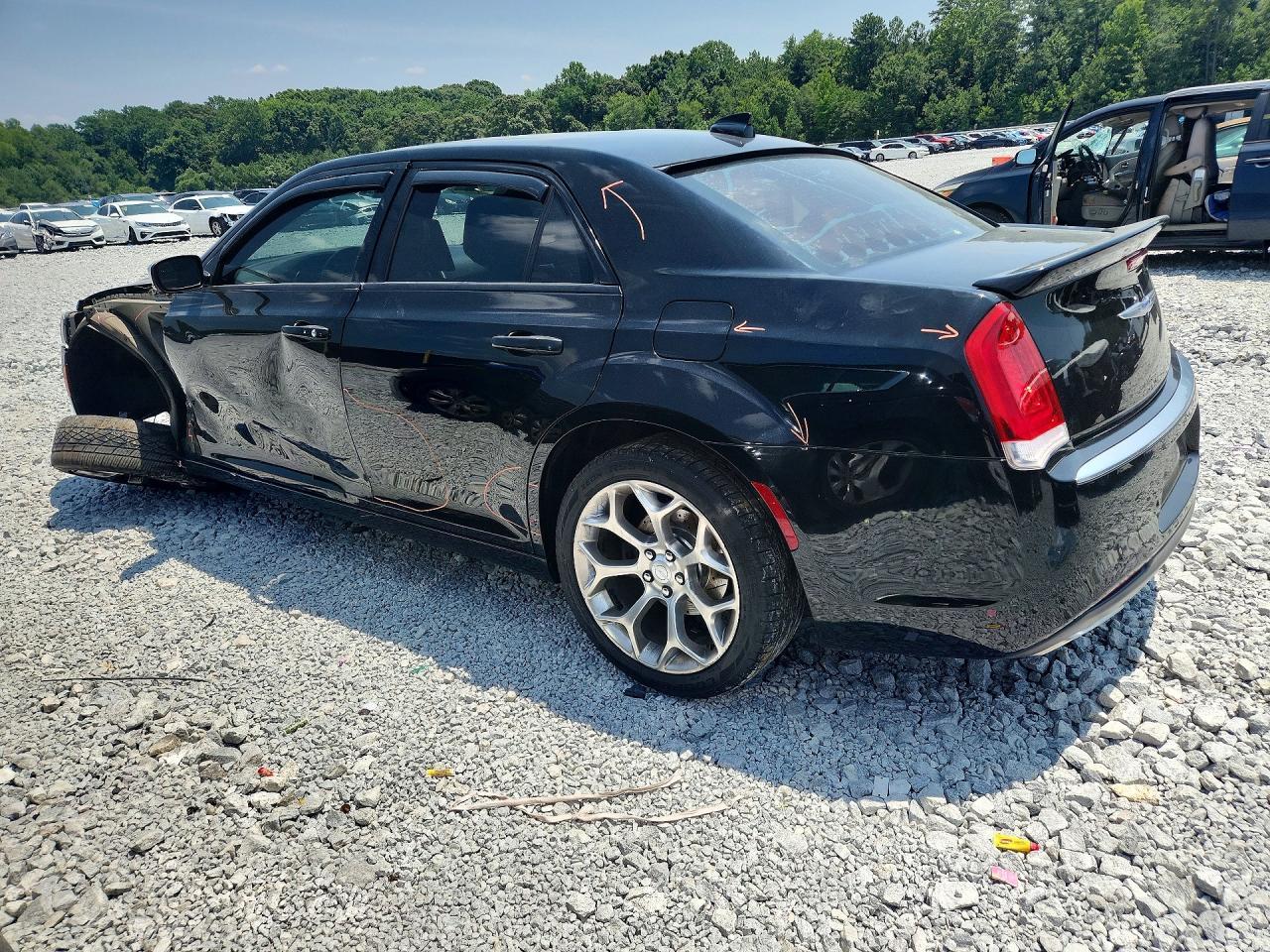2019 Chrysler 300C - Image 2