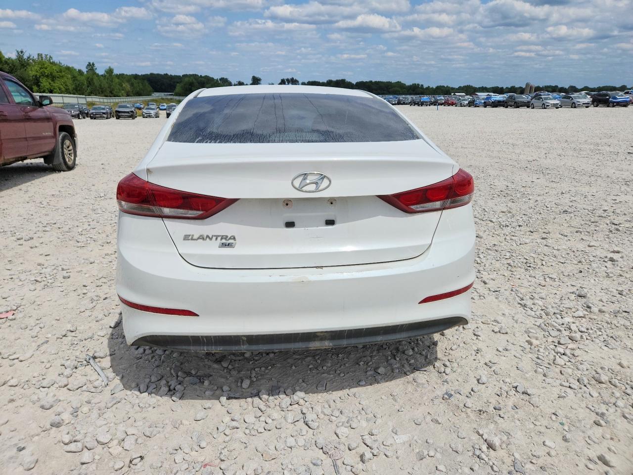 2018 Hyundai Elantra Se - Фото 6