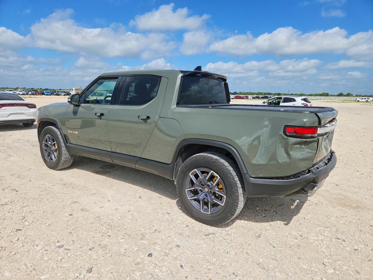 2022 Rivian R1T Launch Edition - Image 2