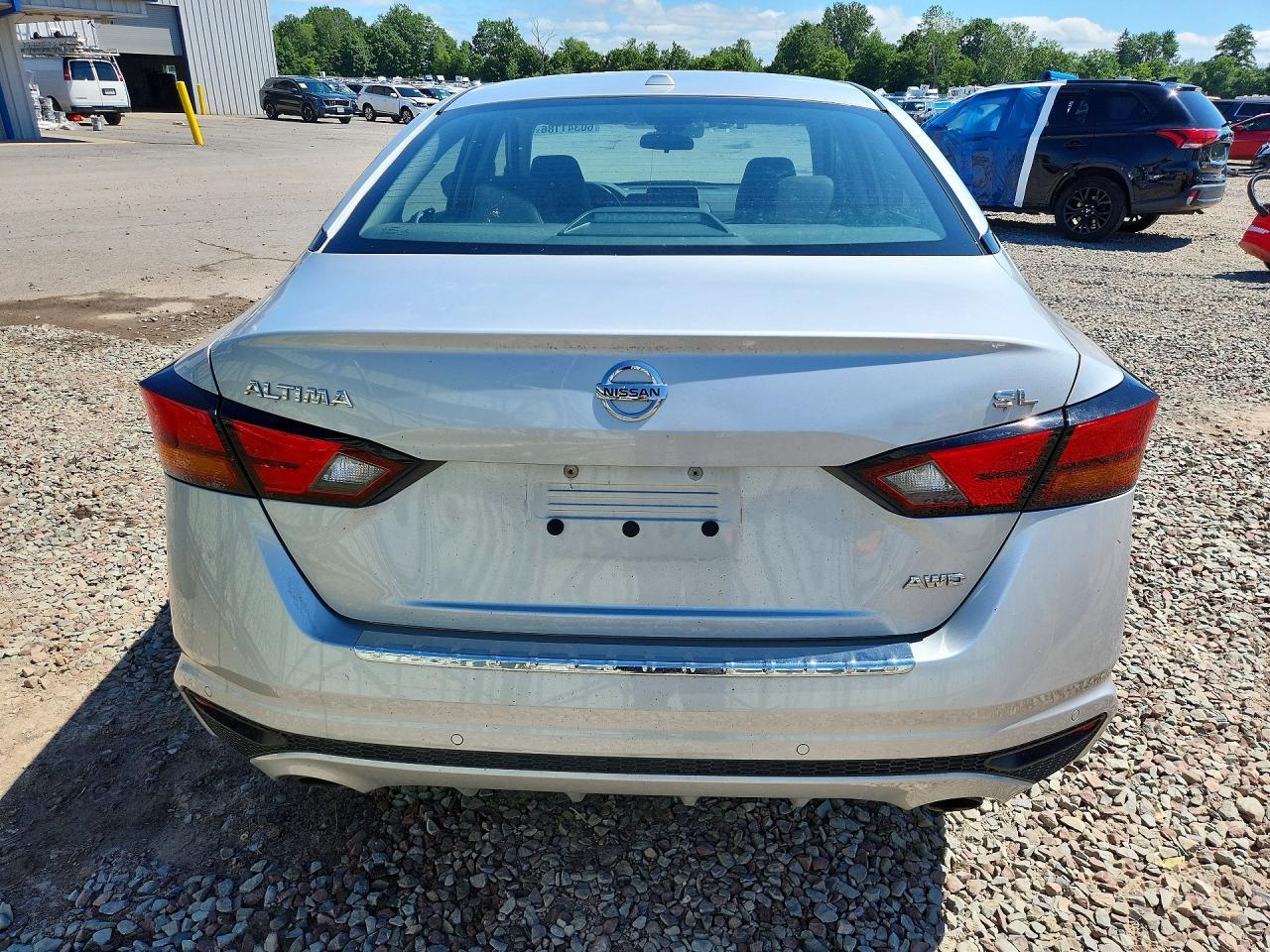 2021 Nissan Altima Sl - Фото 6