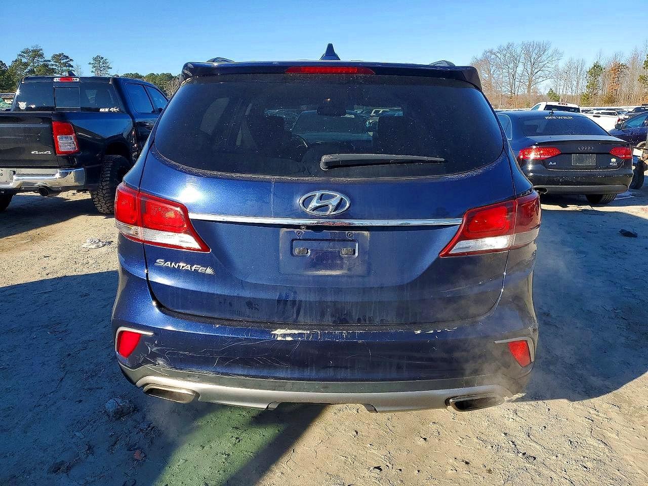 2017 Hyundai Santa Fe Se - Фото 6