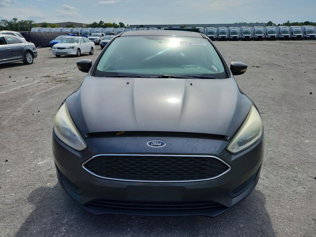2016 Ford Focus Se - Фото 5