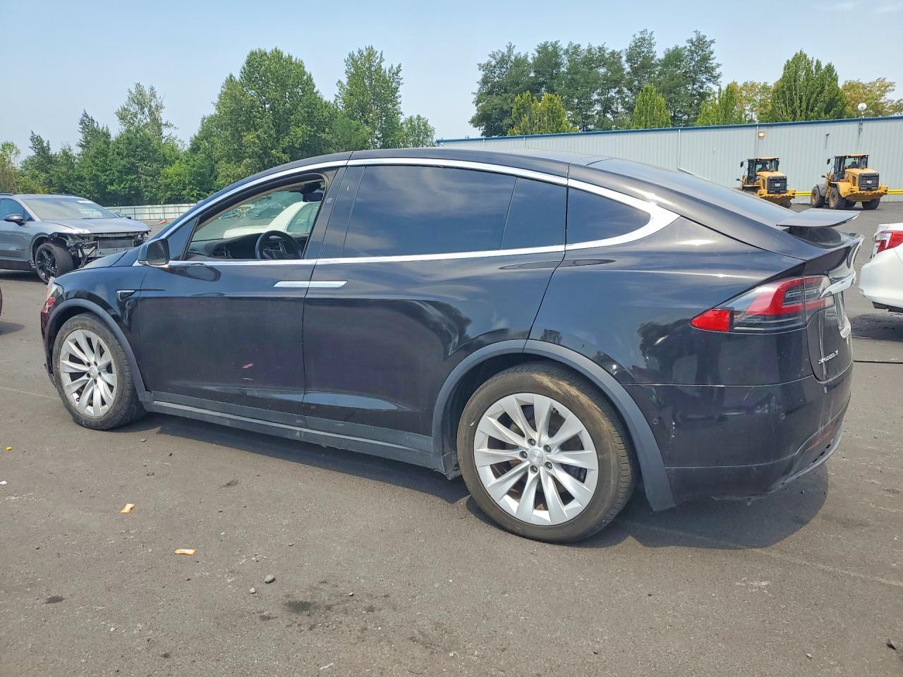 2017 Tesla Model X - Image 2
