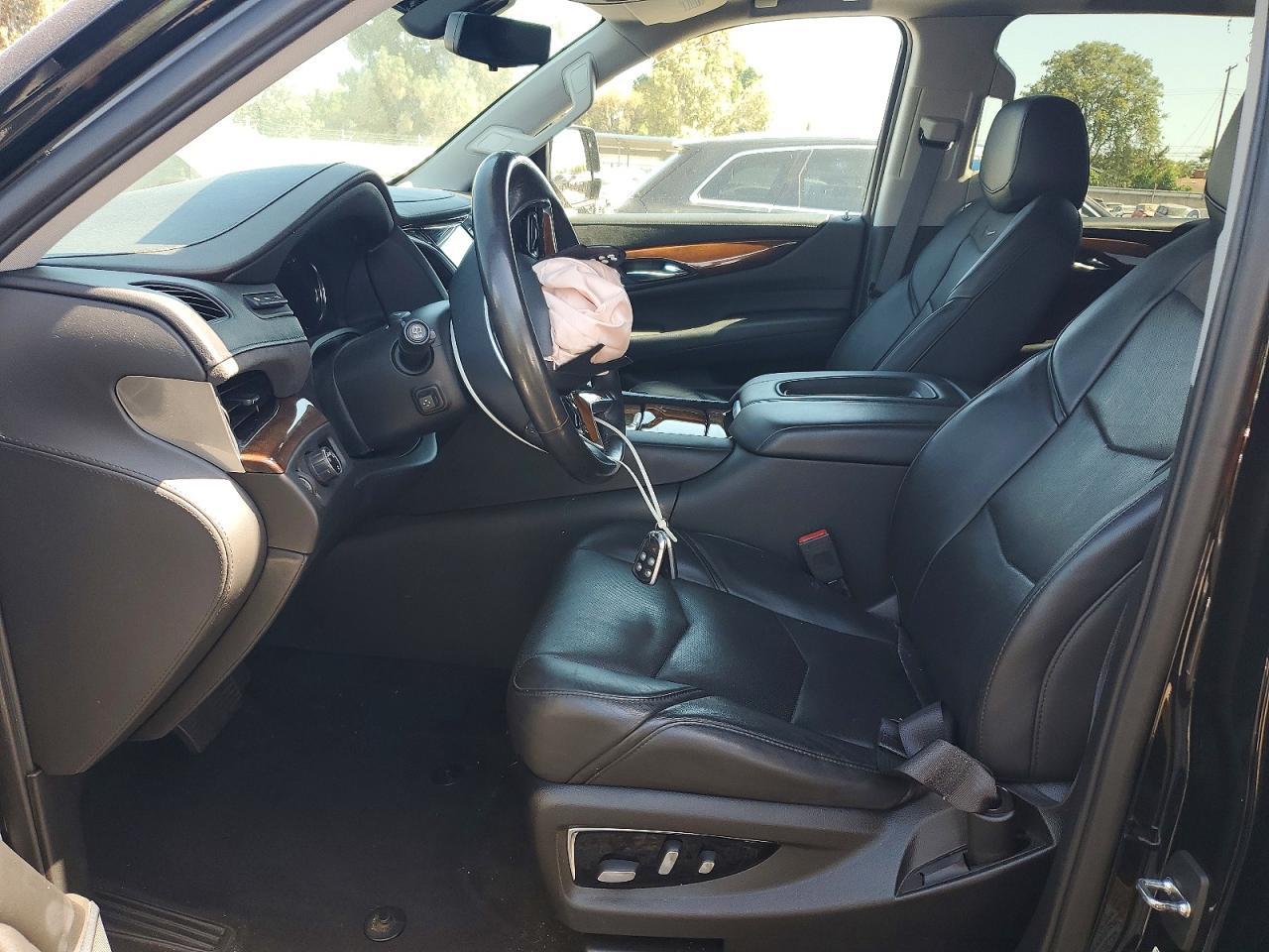 2020 Cadillac Escalade Premium Luxury - Фото 7