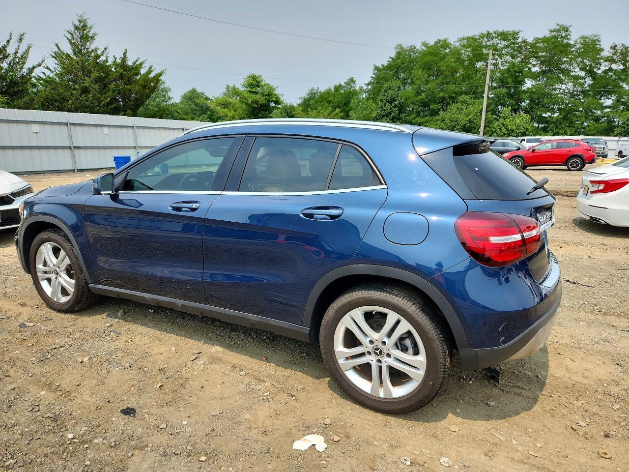 2020 Mercedes-Benz Gla 250 4Matic - Фото 2
