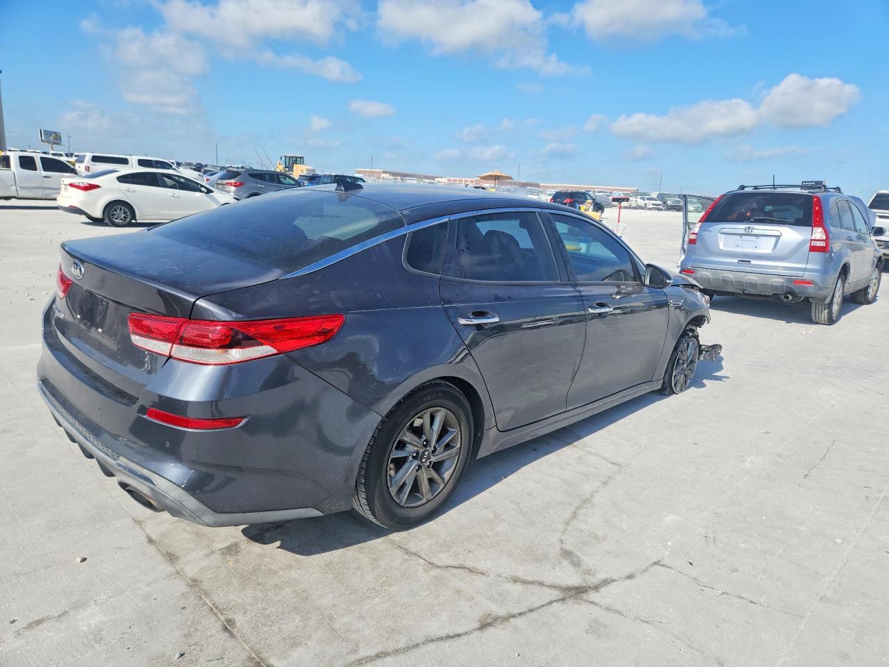 2019 Kia Optima Lx - Фото 3