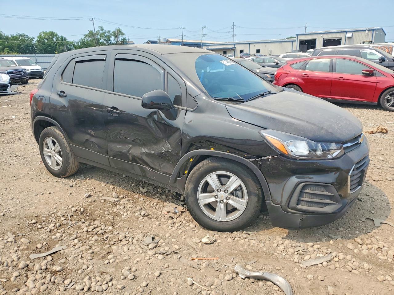 2022 Chevrolet Trax Ls - Фото 4