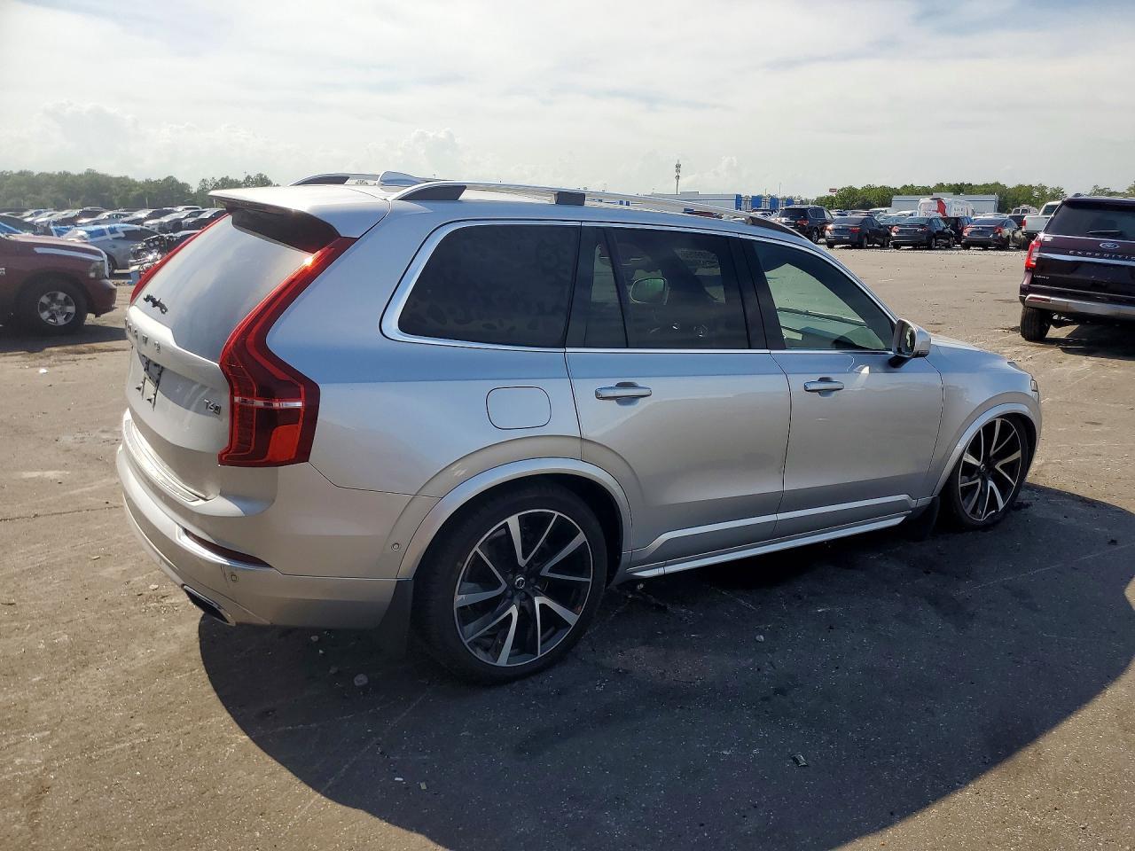 2018 Volvo Xc90 T6 - Фото 3