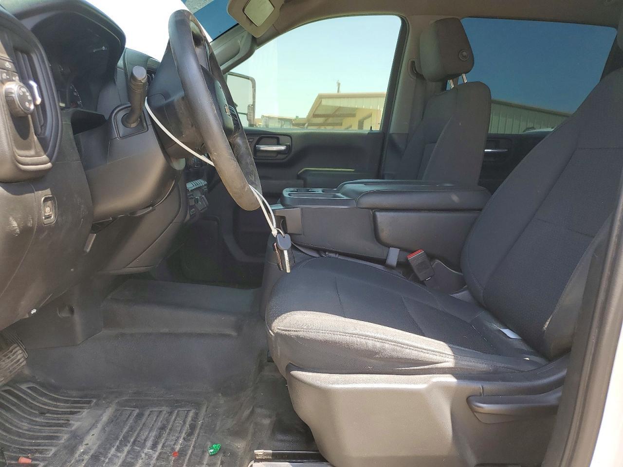2020 Chevrolet Silverado C2500 Heavy Duty - Фото 7