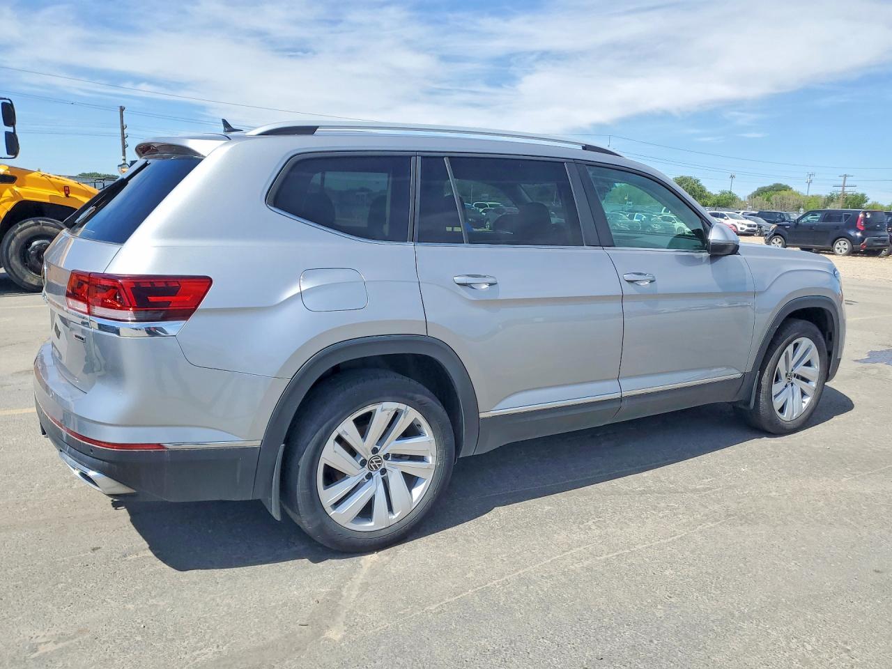 2021 Volkswagen Atlas Sel - Фото 3