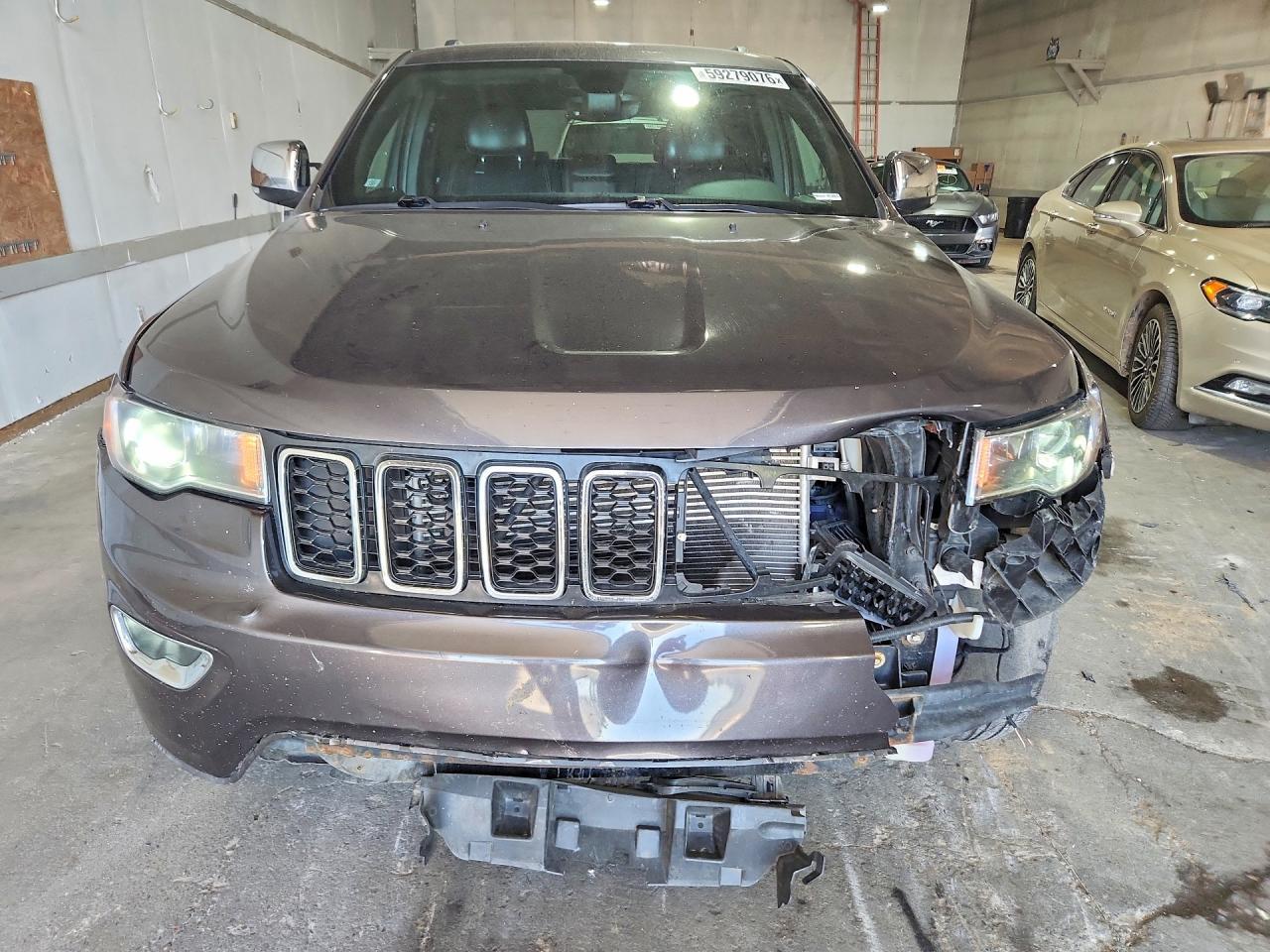 2017 Jeep Grand Cherokee Limited - Фото 5