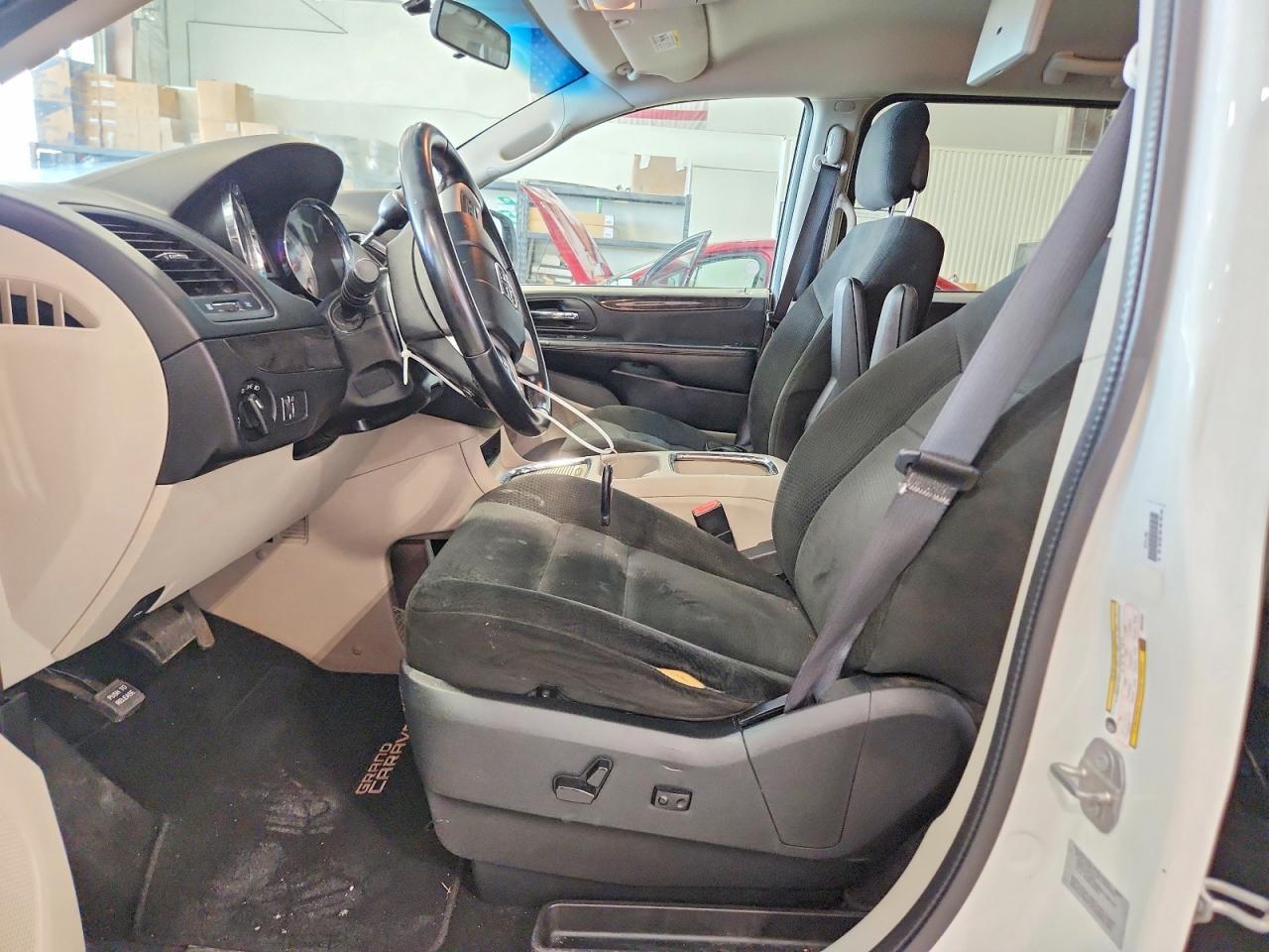 2016 Dodge Grand Caravan Sxt - Image 7