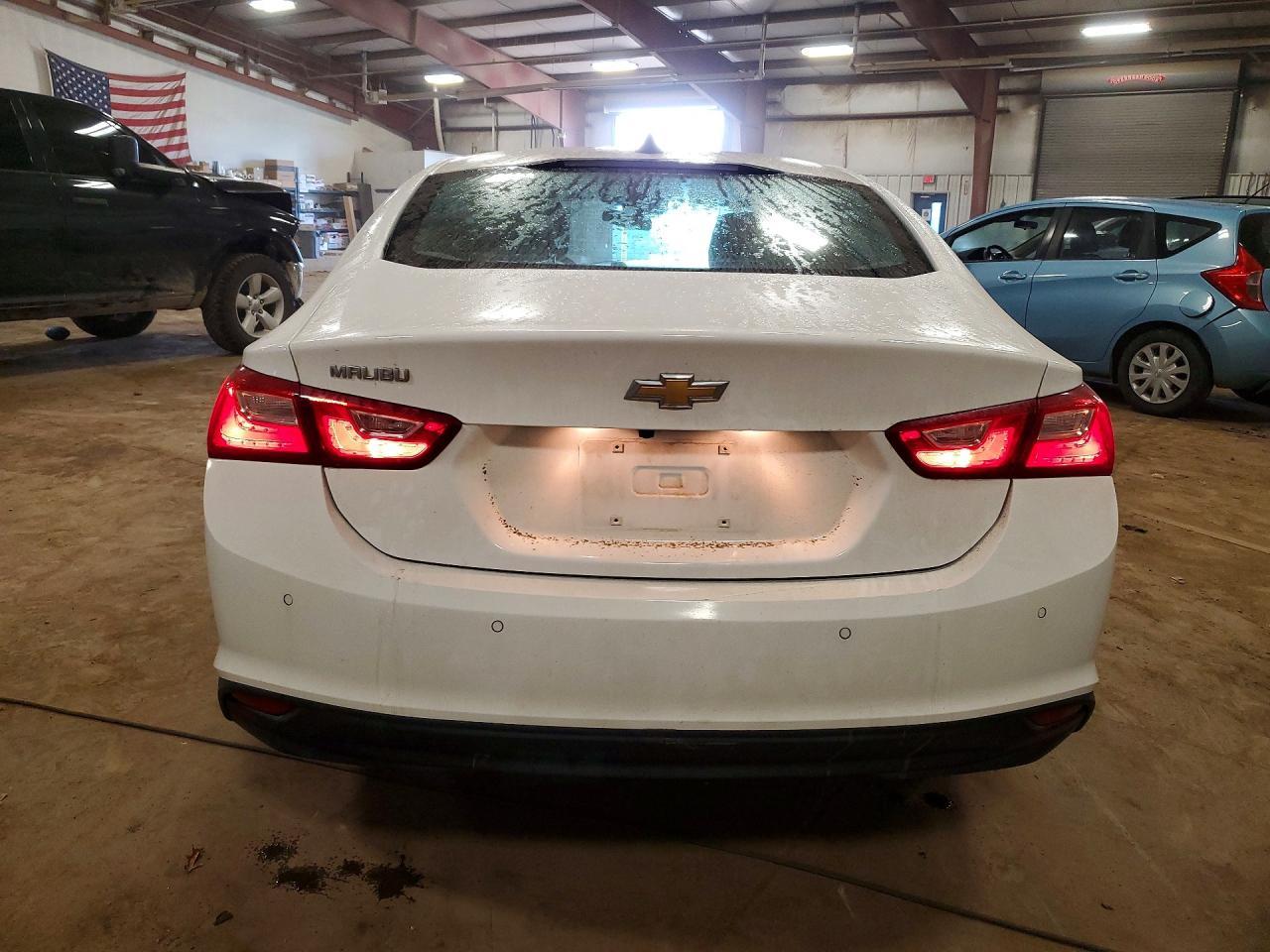 2020 Chevrolet Malibu Ls - Image 6